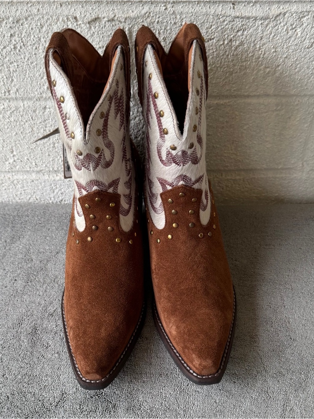Dingo "Rodeo Queen Bootie Brown Suede & White Calf Hair Size 9.5 - Picture 2 of 11
